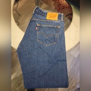 Levi’s 501 Button Fly Jeans